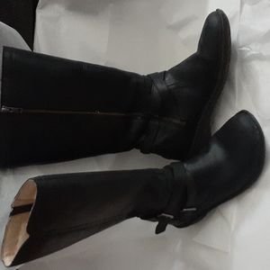 The Rosen Black Boot by UGG sz 10